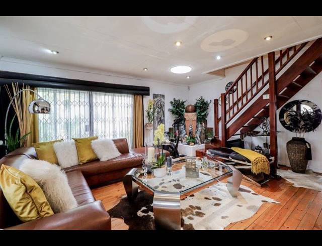 3 BEDROOM HOUSE FOR SALE IN KENSINGTON